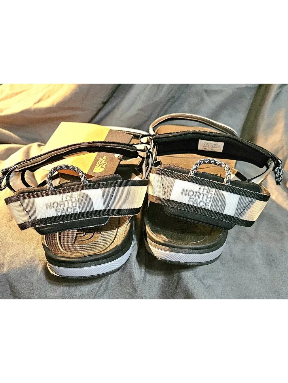 The North Face Skeena Sport Sandal Black/Asphalt Grey Mens 14 Womens 15.5